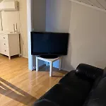 בית נופש Sentral Familievennlig Enebolig