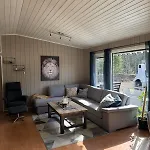 בית נופש Sentral Familievennlig Enebolig