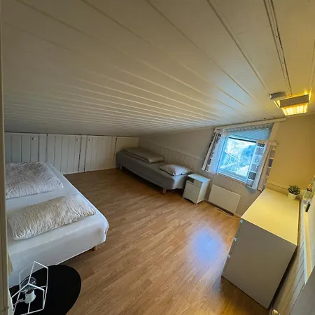 Feriehus Sentral Familievennlig Enebolig *