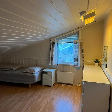 Sentral Familievennlig Enebolig Feriehus
