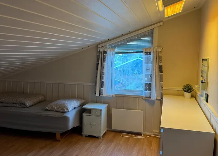 Sentral Familievennlig Enebolig Feriehus